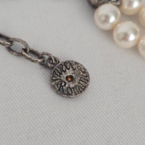 Sweet Romance Faux Pearl Bow Statement Necklace
