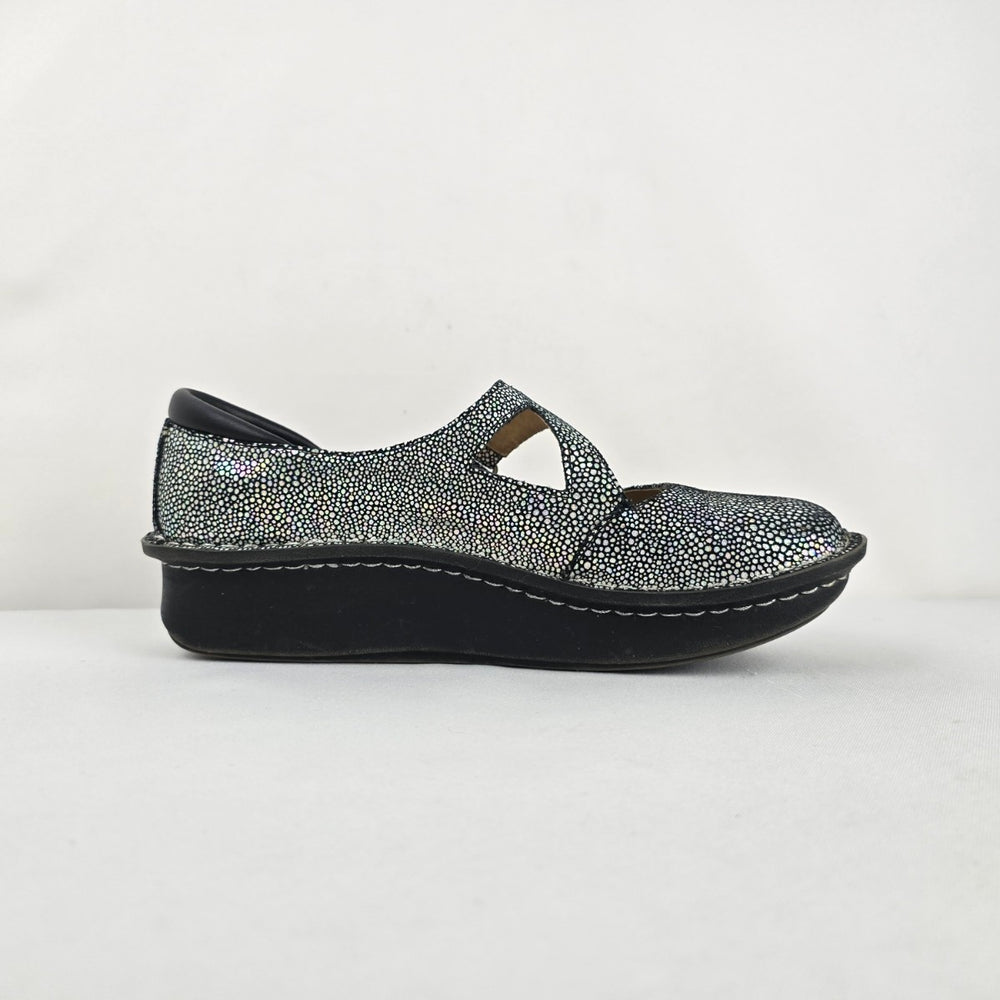 Alegria Dayna Iridescent Leather Mary Jane Comfort Shoes Size 8
