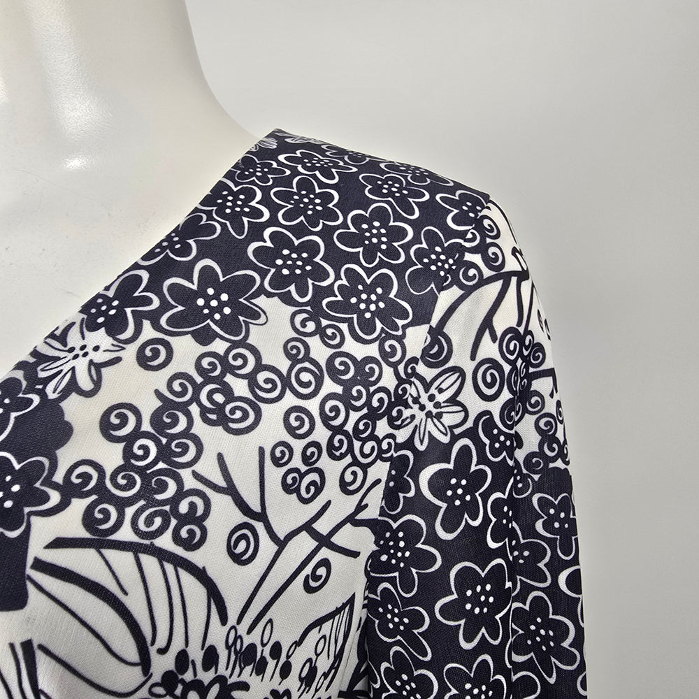 Vintage 70s Jones Black White Floral Maxi Dress Long Sleeve Belted Size M