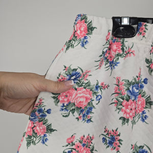 Northern Spirit Women's Quilted Floral Shorts White Pink Blue Elastic Waist Size L