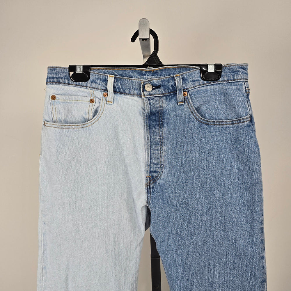 Levi's Women's 501 Split Two Tone Straight Leg Jeans W31 L28