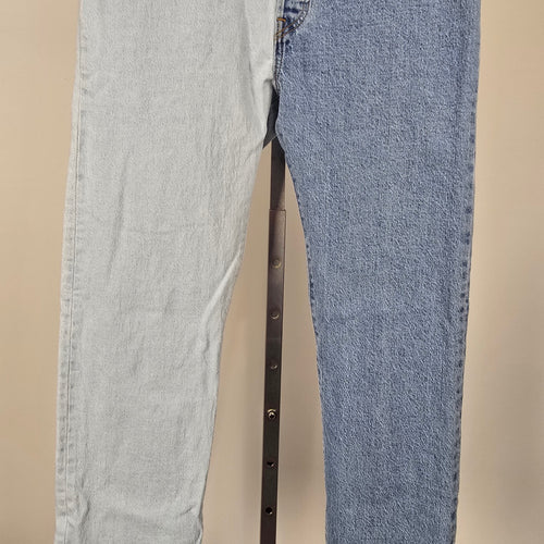 Levi's Women's 501 Split Two Tone Straight Leg Jeans W31 L28