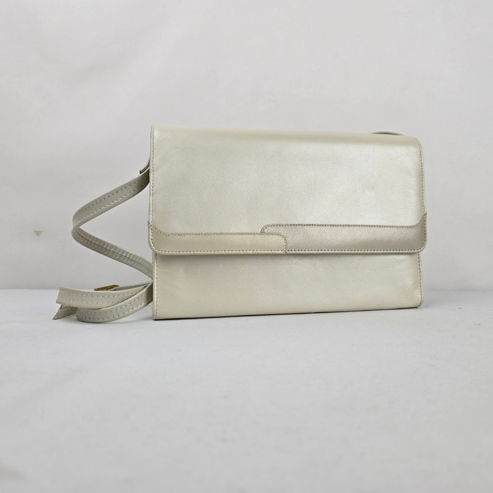 Vintage LECO Cream Leather Crossbody Purse Made in Canada