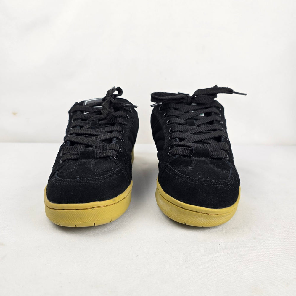 ERA One Origin Black Suede Skate Shoes Gum Sole Lace Up Sneakers Size 10.5