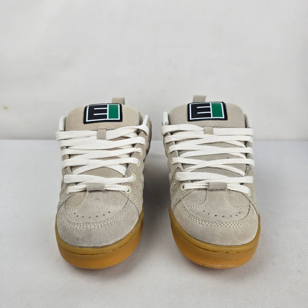 Era One Origin White Suede Skate Shoes Gum Sole Size 9.5
