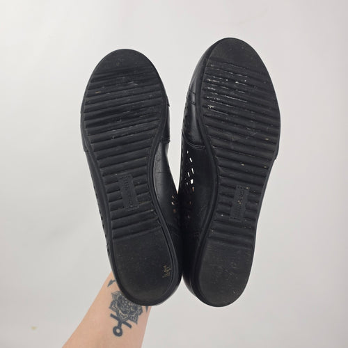 Cobb Hill Women's Black Leather Laser Cut Ballet Flats Slip Size 9