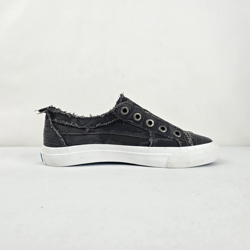 Blowfish Malibu Play Black Canvas Slip-On Sneakers Women's Size 6
