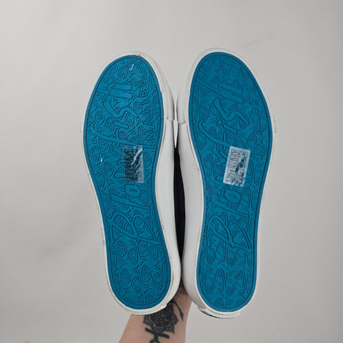 Blowfish Malibu Play Black Canvas Slip-On Sneakers Women's Size 6
