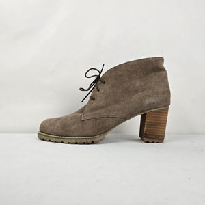 Town Shoes Women's Taupe Suede Lace-Up Ankle Boots Block Heel Size 12