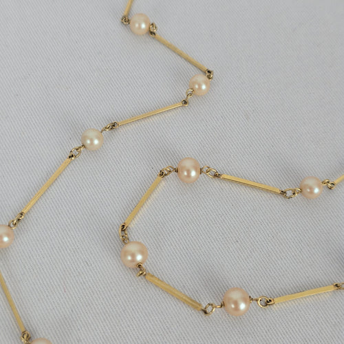 Vintage Amerik FBM Gold-Tone Faux Pearl Station Necklace, Germany