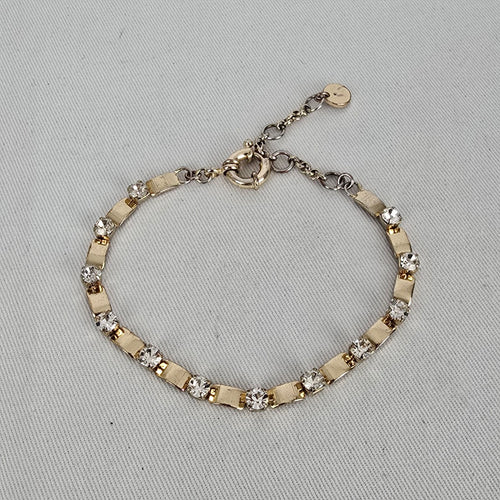 SN Vintage Gold Tone Clear Rhinestone Tennis Link Bracelet Adjustable