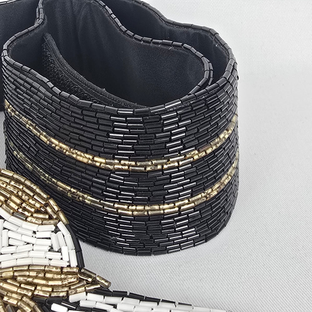 Vintage Black White Beaded Cali Lilly Floral Belt Size S/M