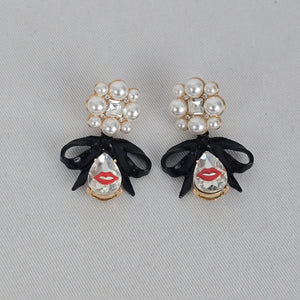 Betsey Johnson Pearl Bow Crystal Lips Drop Earrings Black Gold Tone