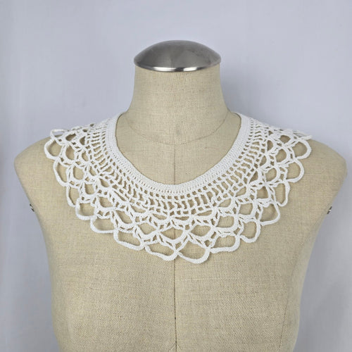 Vintage Handmade White Crochet Lace Collar Necklace