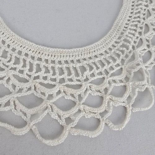 Vintage Handmade White Crochet Lace Collar Necklace