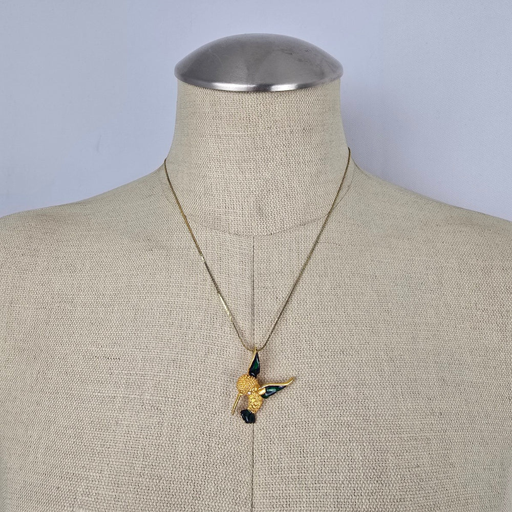 Vintage Gold Tone Hummingbird Pendant Necklace Green Blue Enamel Bird