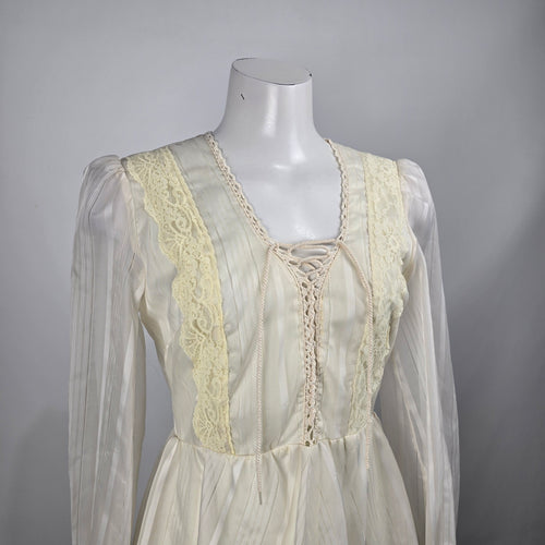Vintage 70s Prairie Wedding Dress Size S Ivory Lace Corset Front Bishop Sleeve Cottagecore Boho