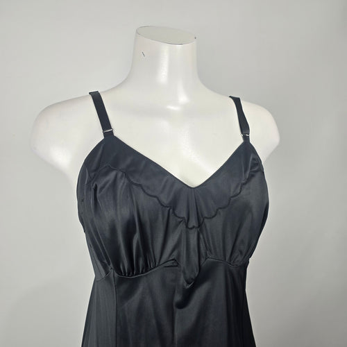 Vintage Dorasy Black Adjustable Strap Lingerie Full Slip Dress Size M