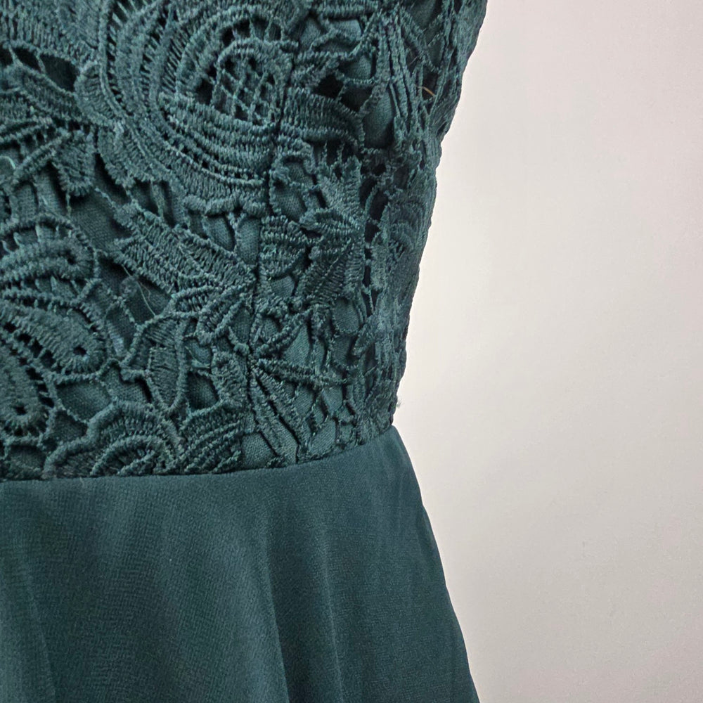 Lulus Hunter Green Lace Fit and Flare Mini Dress Size S Sleeveless Chiffon Skater