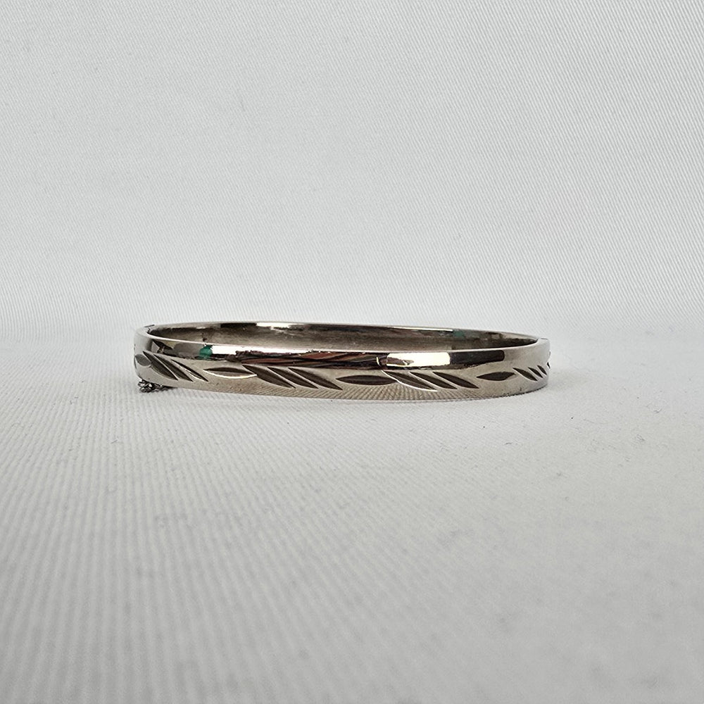 Vintage Silver Plated Etched Hinged Bangle Bracelet Safety Chain