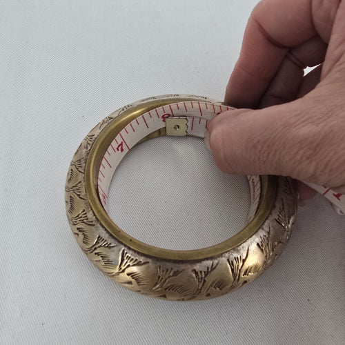 Vintage Etched Floral Bangle Bracelet Chunky Hinged Style