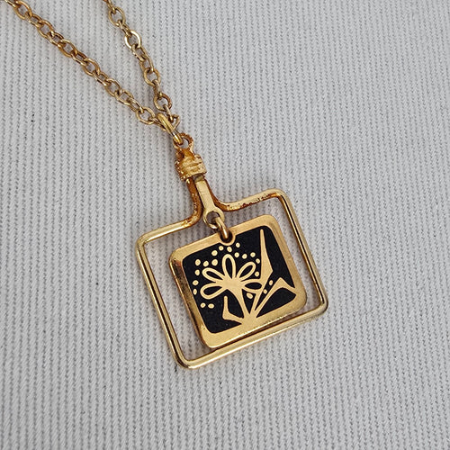 Vintage Gold Tone Black Floral Square Pendant Necklace