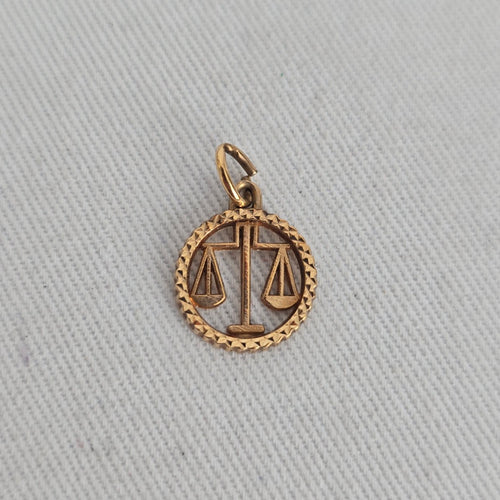 Vintage RJL 10K Gold Libra Zodiac Scales Bracelet Charm Pendant
