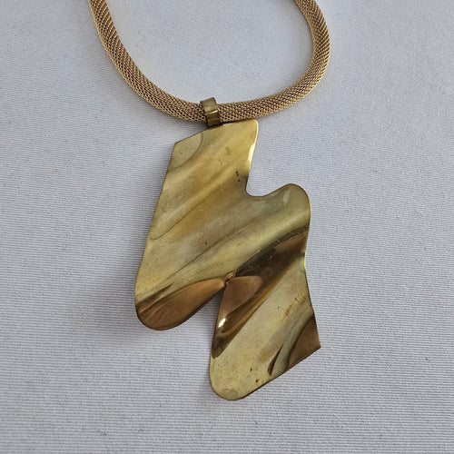 CDM Gold Tone Abstract Geometric Pendant Mesh Chain Necklace Vintage