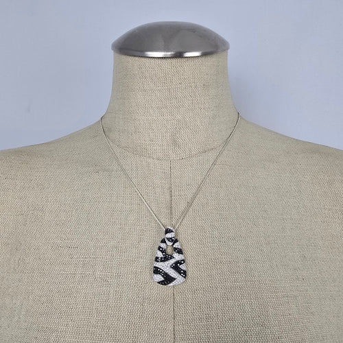 AU 925 Sterling Silver Black & White CZ Zebra Pattern Pendant Necklace