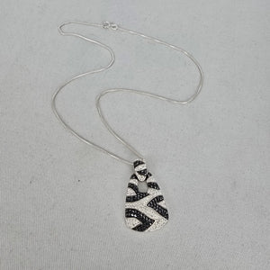 AU 925 Sterling Silver Black & White CZ Zebra Pattern Pendant Necklace