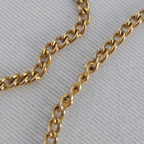 Vintage Style Gold Tone Filigree Red Bead Tassel Pendant Necklace