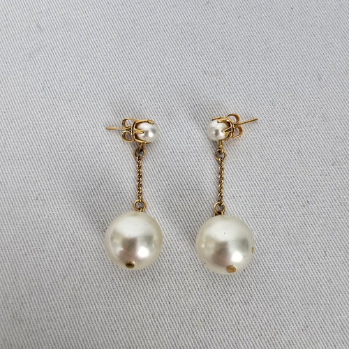 Vintage Gold Tone Faux Pearl Dangle Drop Earrings