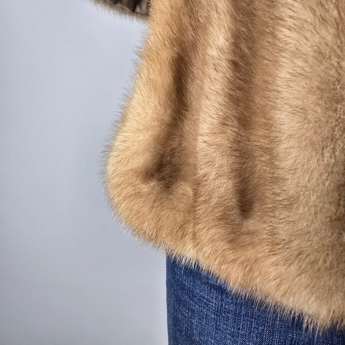 Vintage Blonde Mink Fur Stole Bear's Custom Furs Monogrammed Satin Lining