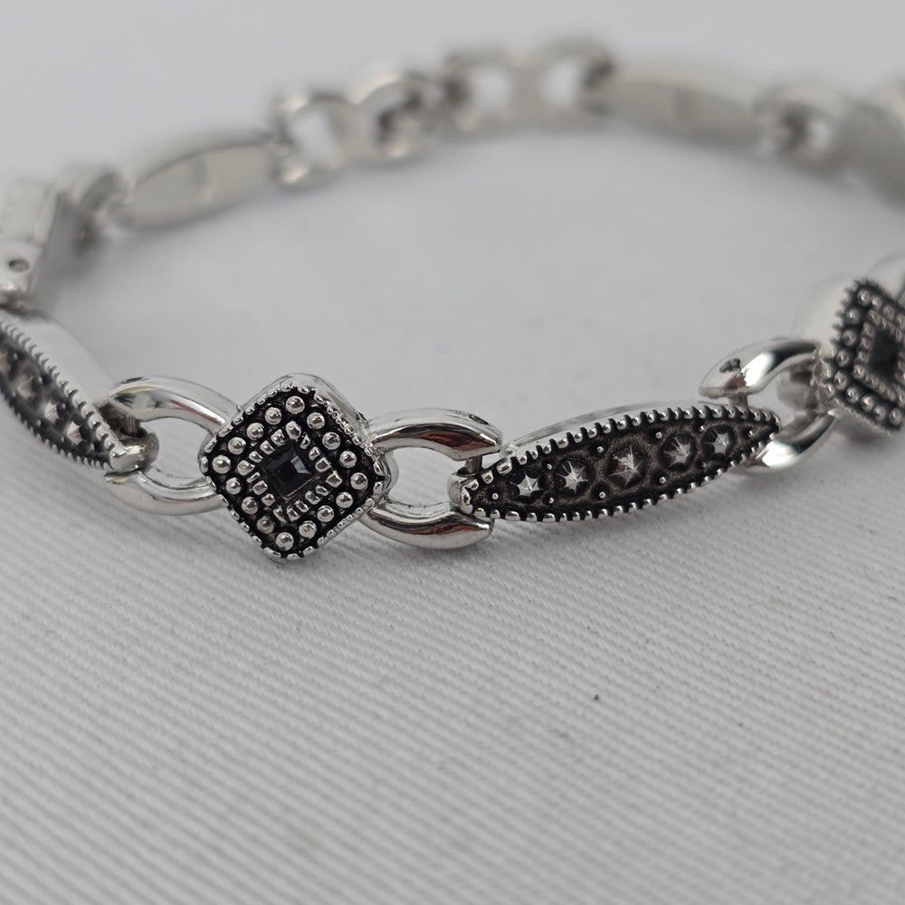 Vintage Style Silver Tone Marcasite Style Link Bracelet Black