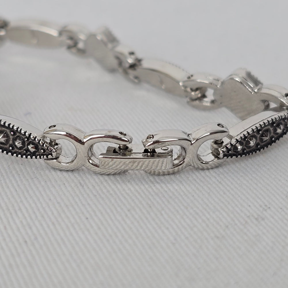Vintage Style Silver Tone Marcasite Style Link Bracelet Black