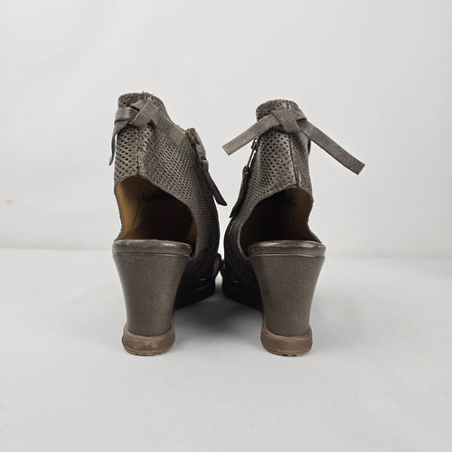 MJUS Taupe Leather Peep Toe Wedge Sandals Size US 6.5