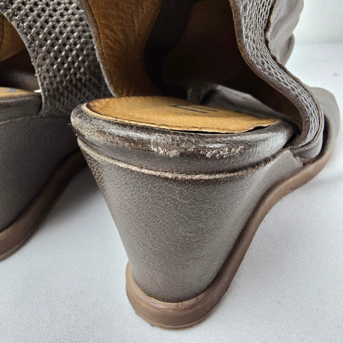 MJUS Taupe Leather Peep Toe Wedge Sandals Size US 6.5
