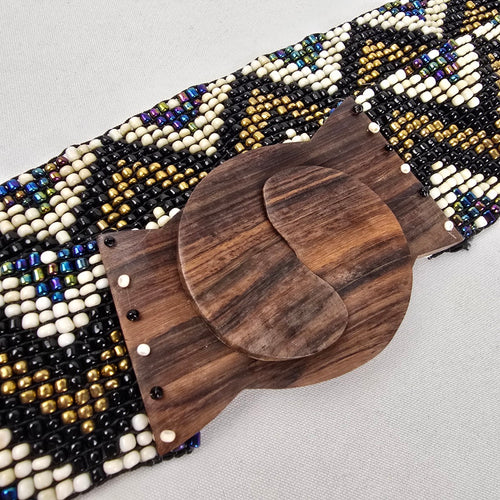 Vintage Boho Beaded Stretch Belt with Wooden Buckle Black White Gold Chevron Size S