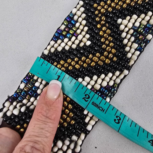 Vintage Boho Beaded Stretch Belt with Wooden Buckle Black White Gold Chevron Size S
