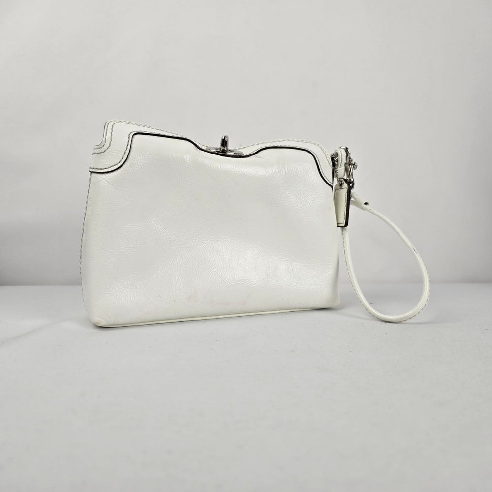 Coach White Leather Wristlet Clutch Bag Turn Lock Closure