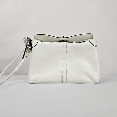 Coach White Leather Wristlet Clutch Bag Turn Lock Closure