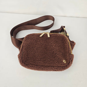 Lululemon Everywhere Belt Bag Large 2L Fleece Brown Gold Hardware