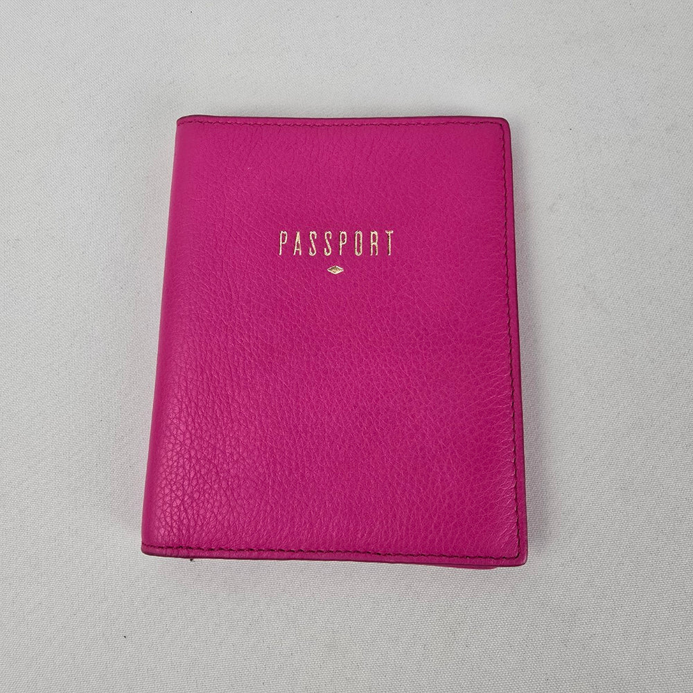 Fossil Pink Leather RFID Passport Holder Travel Wallet Card Holder Zip Pocket