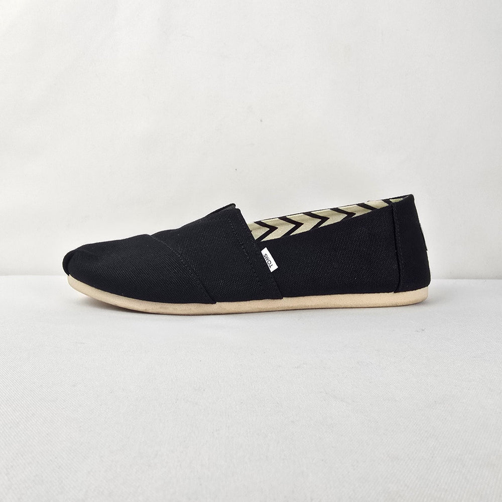 TOMS Women’s Alpargata Black Canvas Slip-On Shoes Size 9