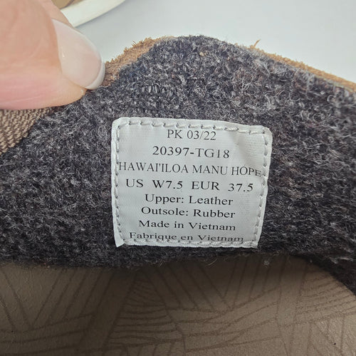 OluKai Hawaiʻiloa Manu Hope Women’s Bootie. size 7.5