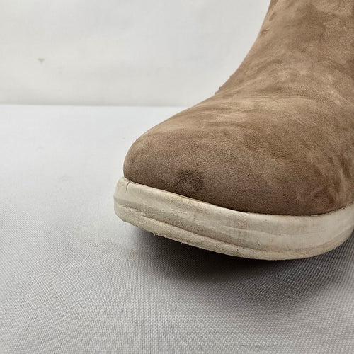 OluKai Hawaiʻiloa Manu Hope Women’s Bootie. size 7.5