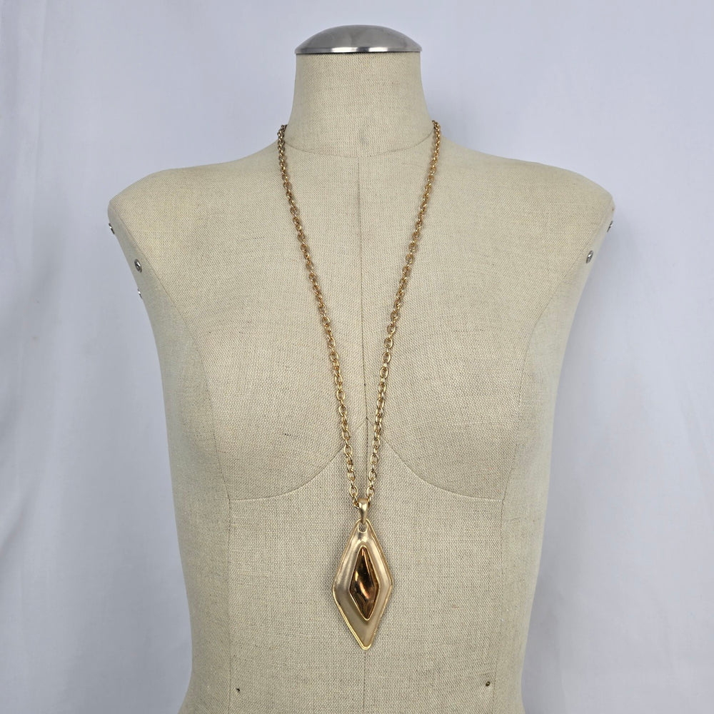 Vintage Gold Tone Geometric Pendant Necklace
