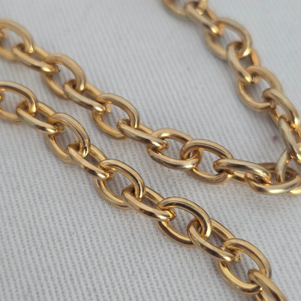 Vintage Gold Tone Geometric Pendant Necklace