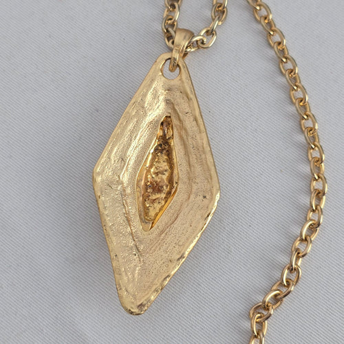 Vintage Gold Tone Geometric Pendant Necklace