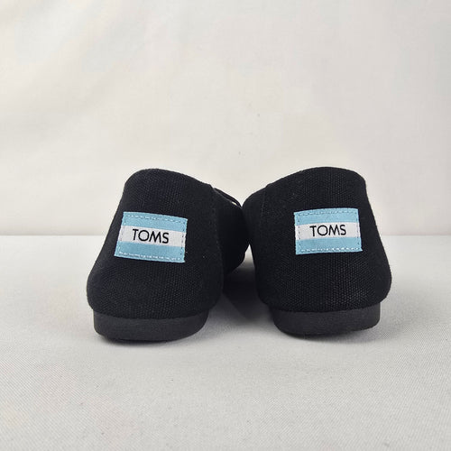 TOMS Women’s Alpargata Black Canvas Slip  On Flats, Size 7